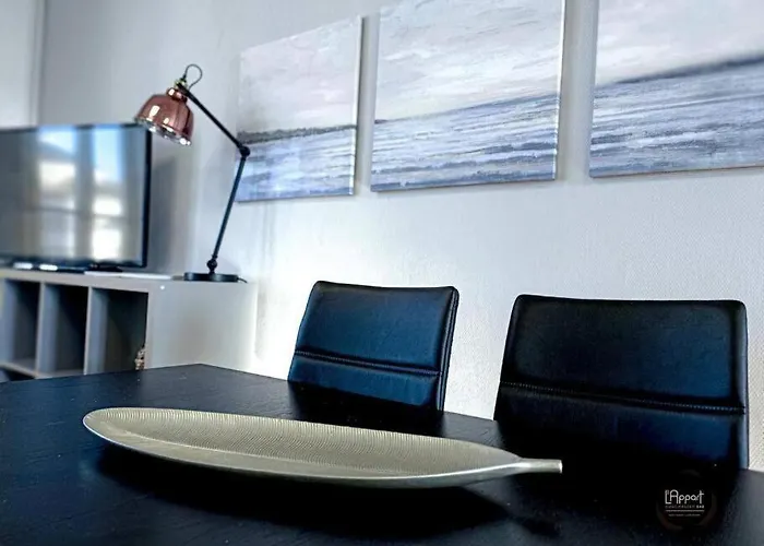 Houmeau 3- Gare Pole Image Apartment *